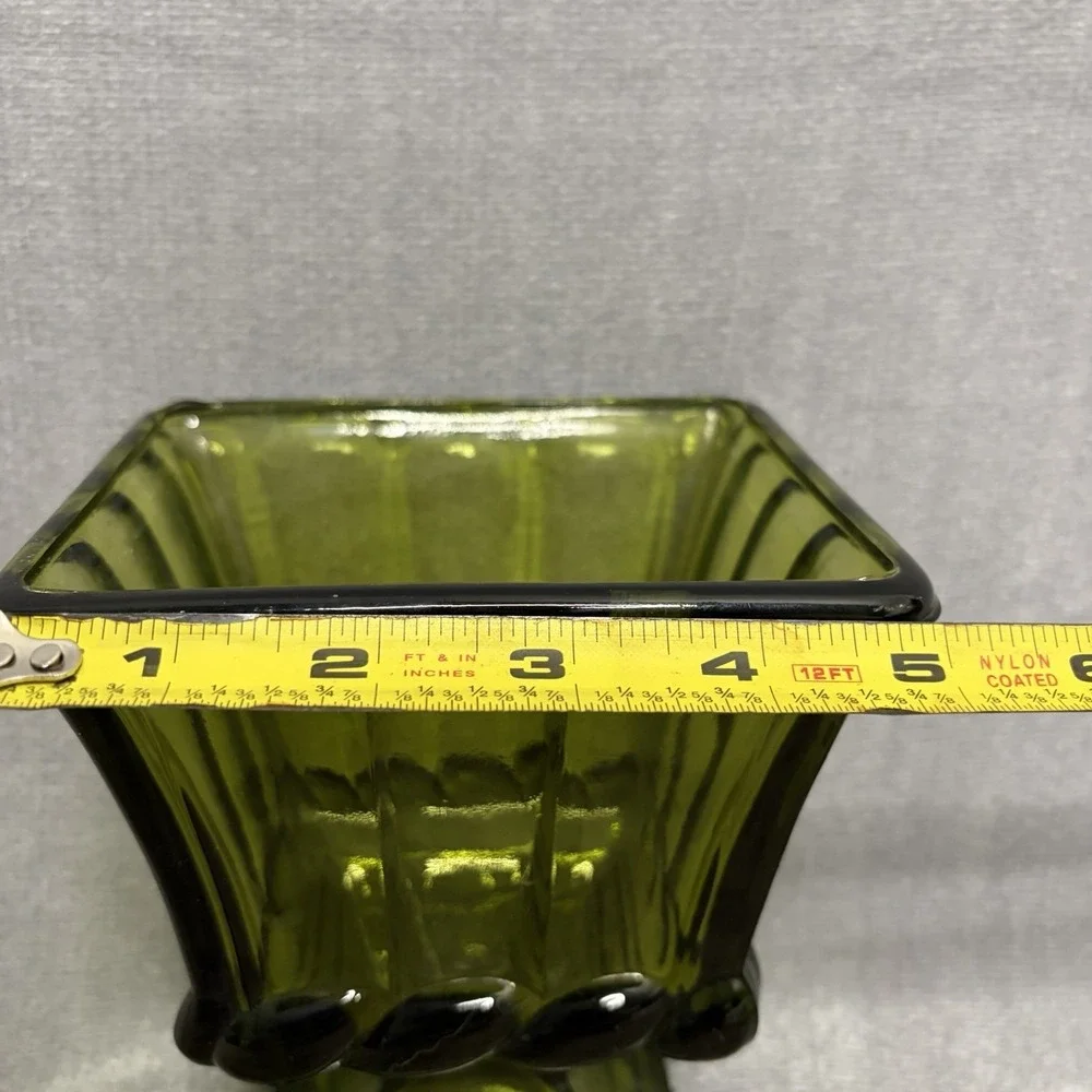 Avocado Green Glass Vase Vintage, 7